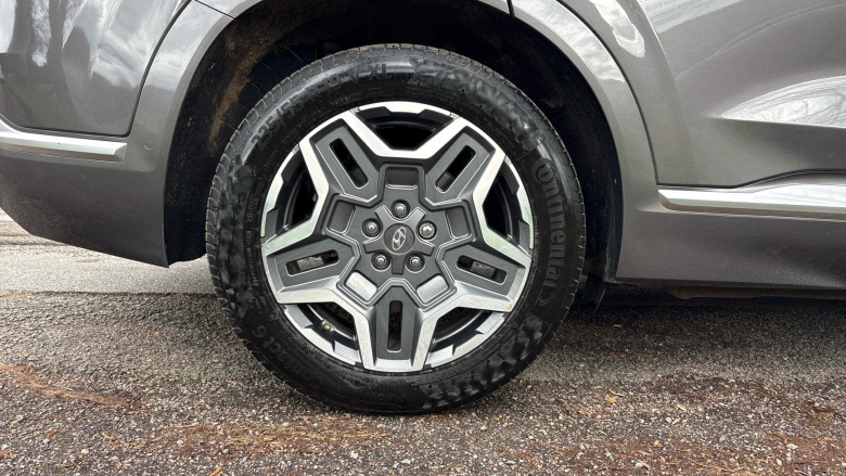 Hyundai SANTA FE 1.6 TGDi Plug-in Hybrid Ultimate 5dr 4WD Auto Estate